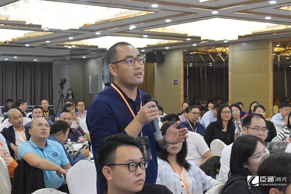 1544431013793506.jpg 640.webp (6).jpg