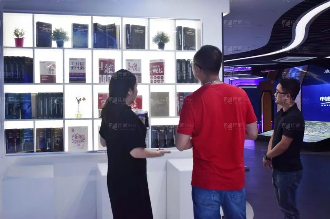 新東潤地產(chǎn)到訪臣通公司，深度探討三亞項(xiàng)目發(fā)展?fàn)顩r